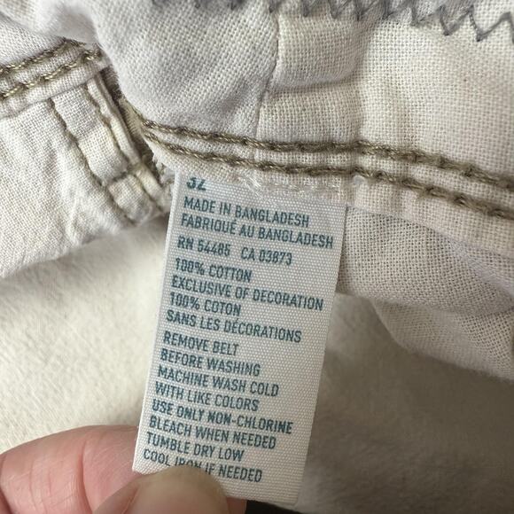 American Eagle Outfitters Shorts Mens 32 Khaki Chino Longer Length Flat Front - Picture 3 of 6